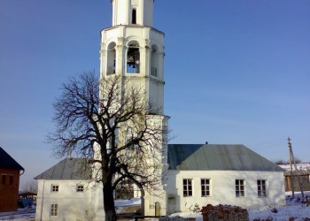 Храм в Рыльске, Россия – фотографии России