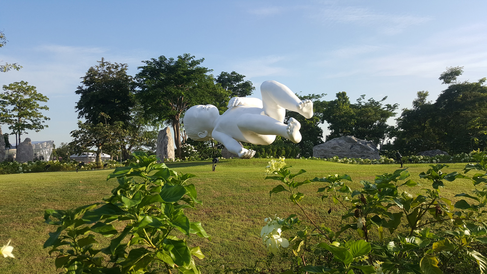 Младенец в Gardens by the Bay, Сингапур – фотографии Сингапура