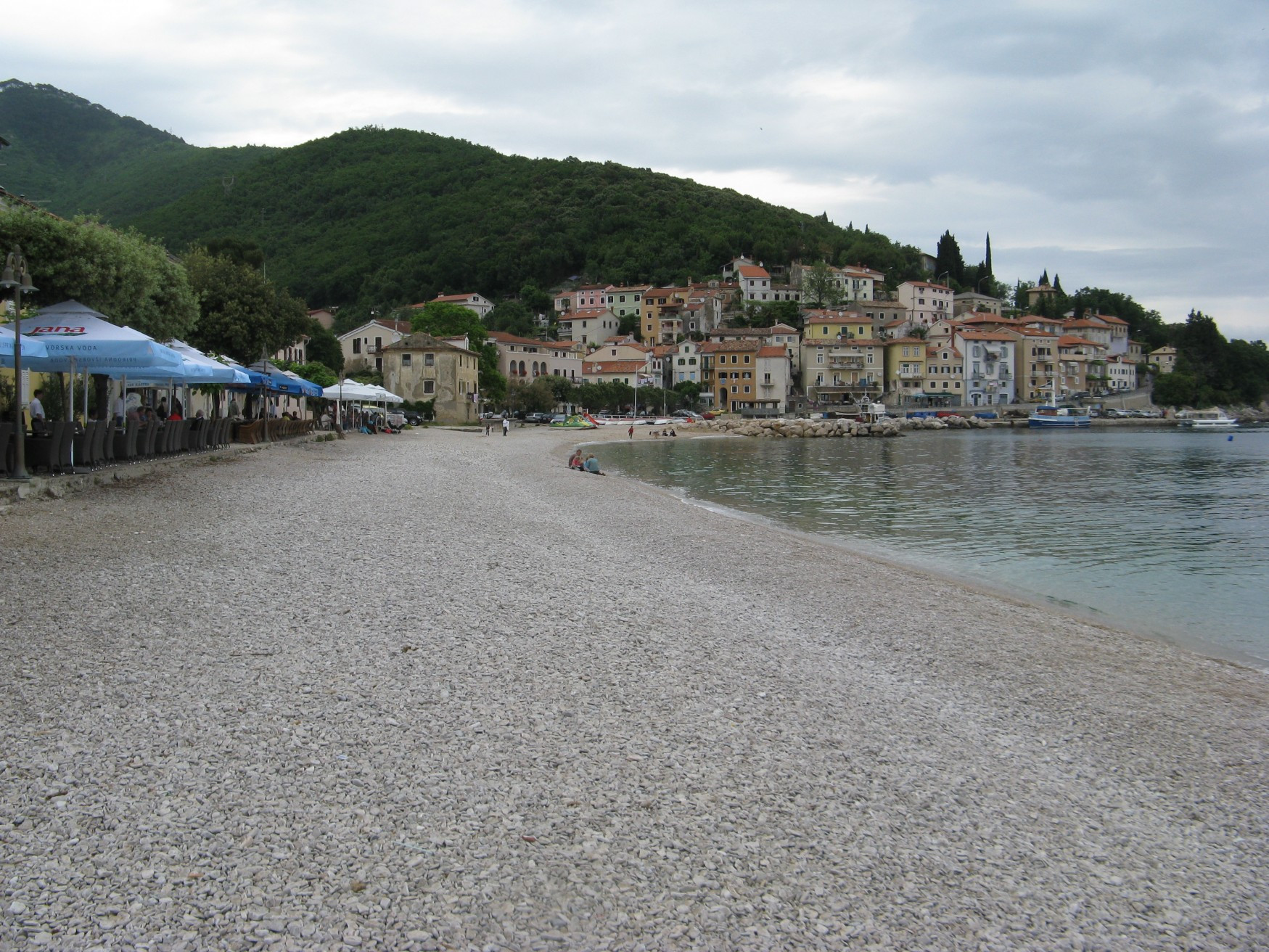 Пляж в Мощеничка-Драга, Хорватия. Фото 3 – фотографии Хорватии