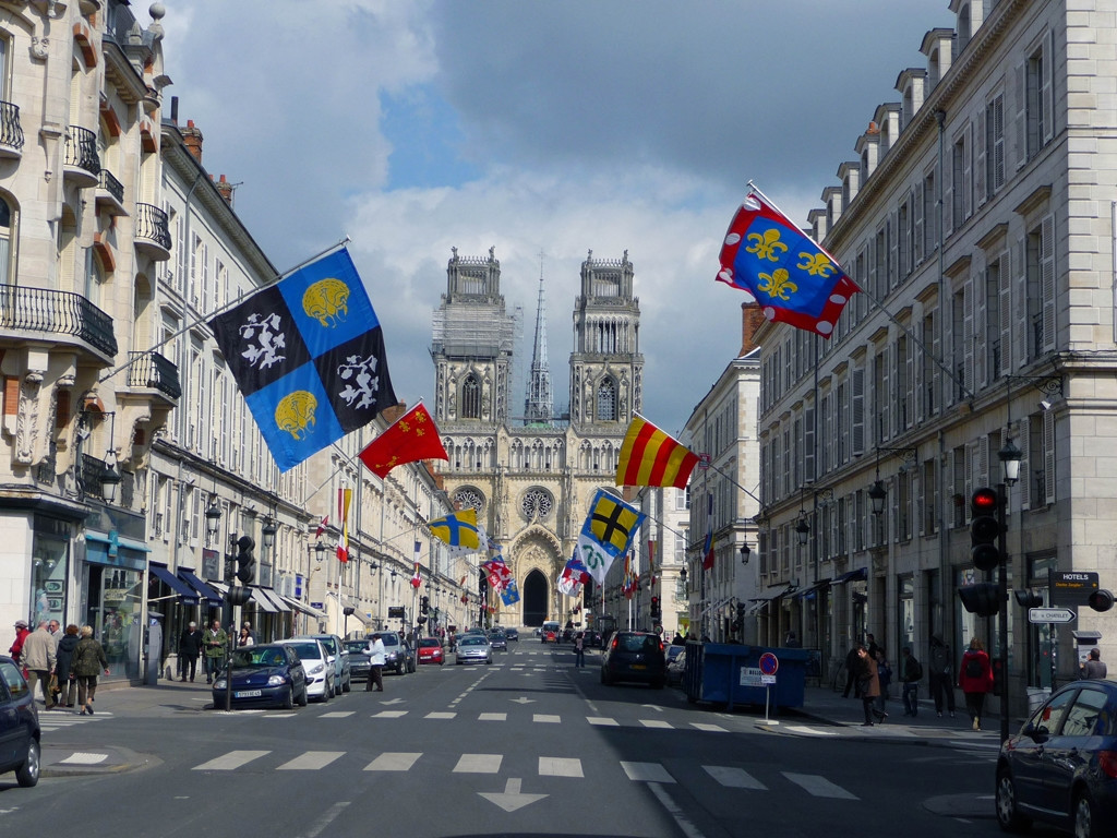 Улица в Орлеане, Франция. Фото 1 – фотографии Франции