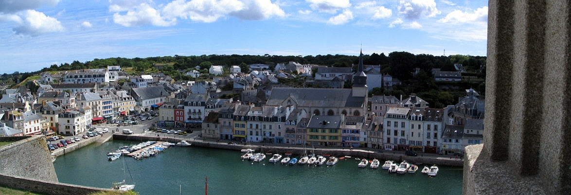 Панорамный вид в Ле-Пале, Франция. Фото 1 – фотографии Франции