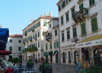 Улица в Которе, Черногория. Фото 34 – фотографии Черногории