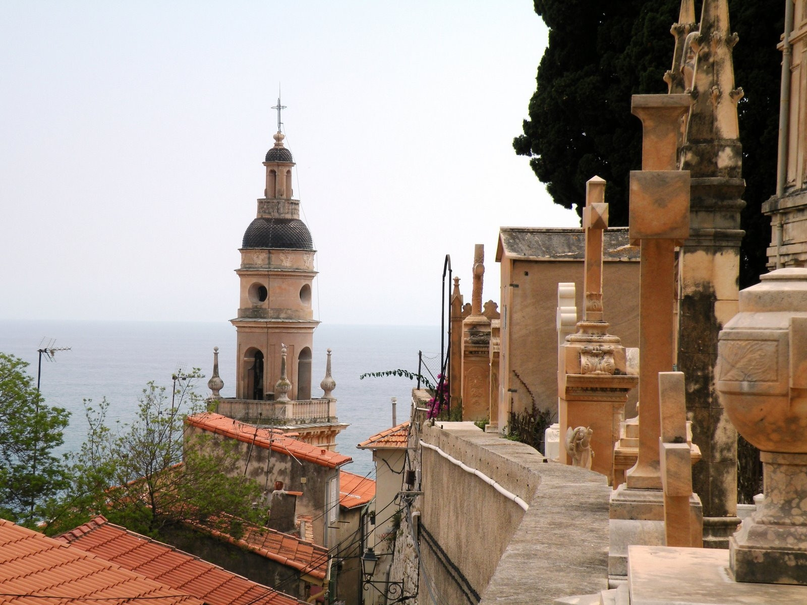 Кладбище в Ментоне, Франция. Фото 4 – фотографии Франции