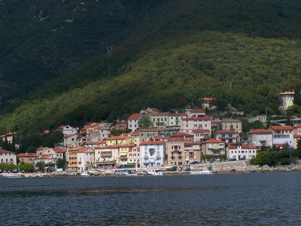 Дома в Мощеничка-Драга, Хорватия. Фото 5 – фотографии Хорватии