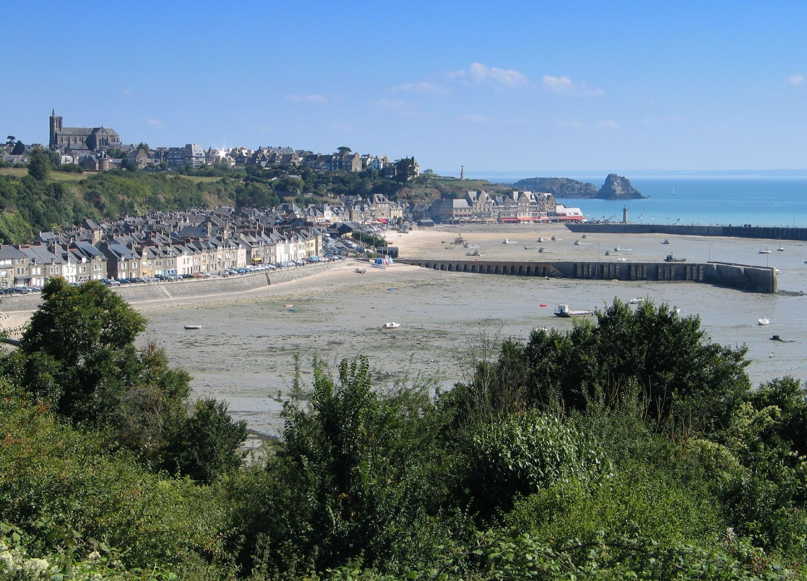 Панорамный вид в Канкале, Франция. Фото 1 – фотографии Франции