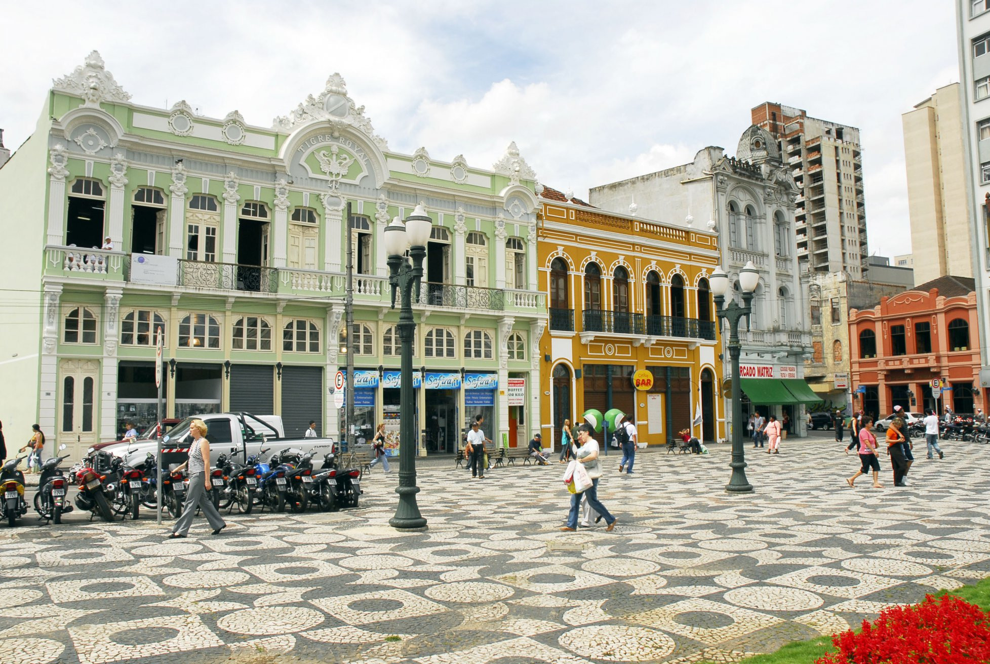 Улица в Куритиба, Бразилия. Фото 8 – фотографии Бразилии