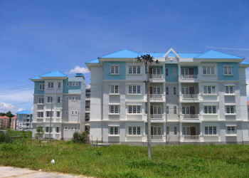 Новые жилые дома для чиновников  – фотографии Мьянмы