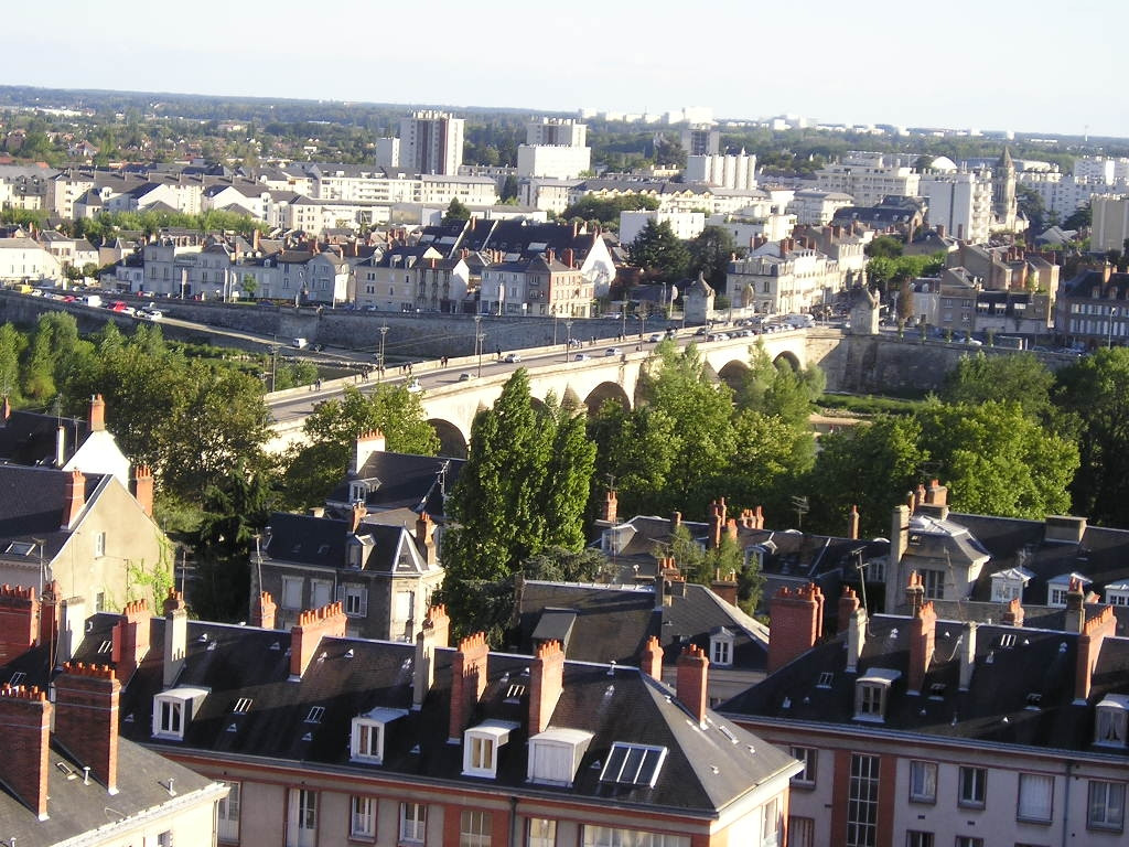 Панорамный вид в Орлеане, Франция – фотографии Франции