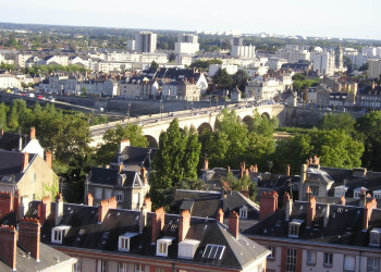 Панорамный вид в Орлеане, Франция – фотографии Франции