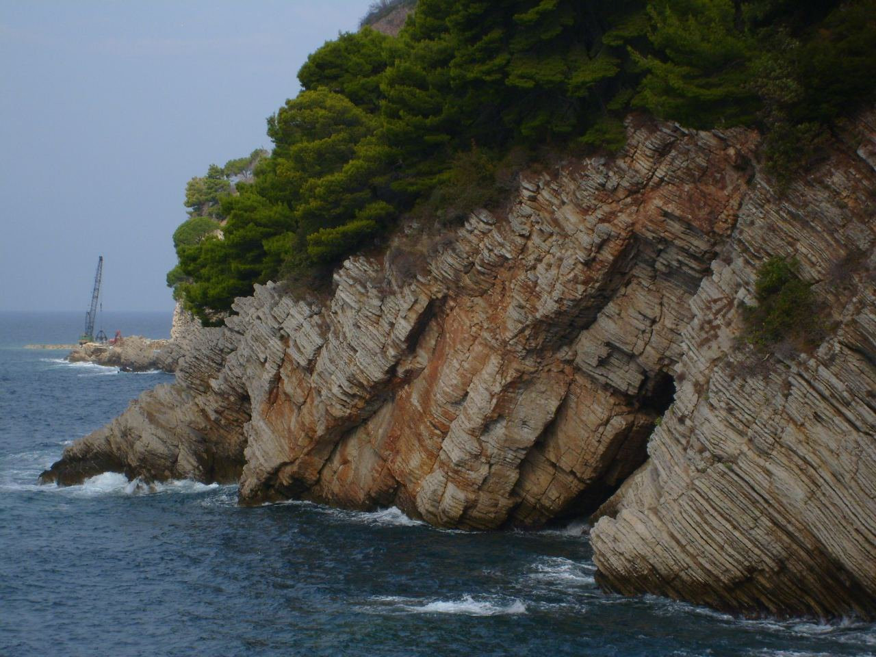 Скала в Петровац, Черногория. Фото 26 – фотографии Черногории