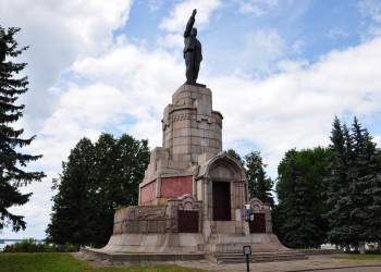 Памятник Ленину, город Кострома. Фото 1 – фотографии России