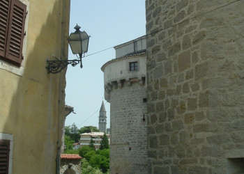 Улица в Пазин, Хорватия – фотографии Хорватии