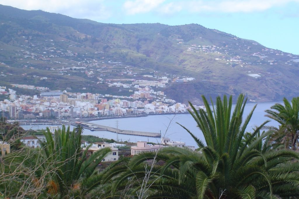 Санта-Крус-де-Ла-Пальма, Ла-Пальма остров, Канарские острова, фото № 32132 – фотографии Канарских островов