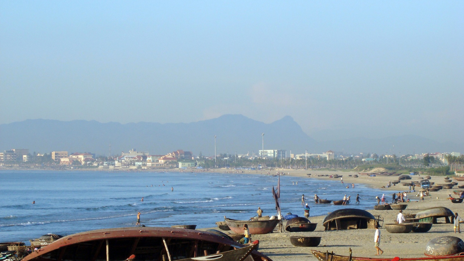Дананг (Da Nang) – курортный город в центральной части Вьетнама – фотографии Вьетнама