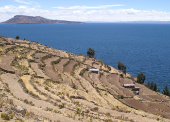 Озеро Титикака – горное озеро в Андах – фотографии Перу