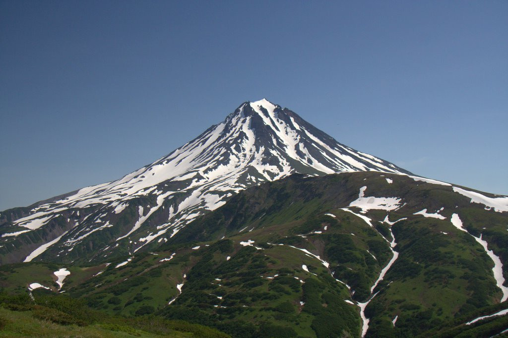 Вулкан в Ключевской сопки, Россия. Фото 1 – фотографии России