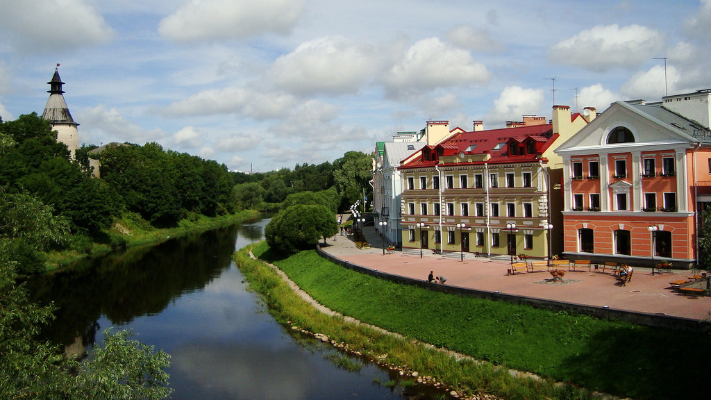 Город Псков. Фото 37 – фотографии России