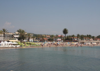 Пляж в Жуан-ле-Пен, Франция. Фото 9 – фотографии Франции