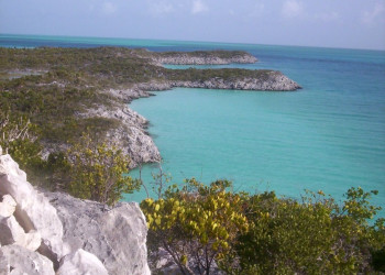 Скалы на острове Эксума, Багамские острова. Фото 5 – фотографии Багамских островов