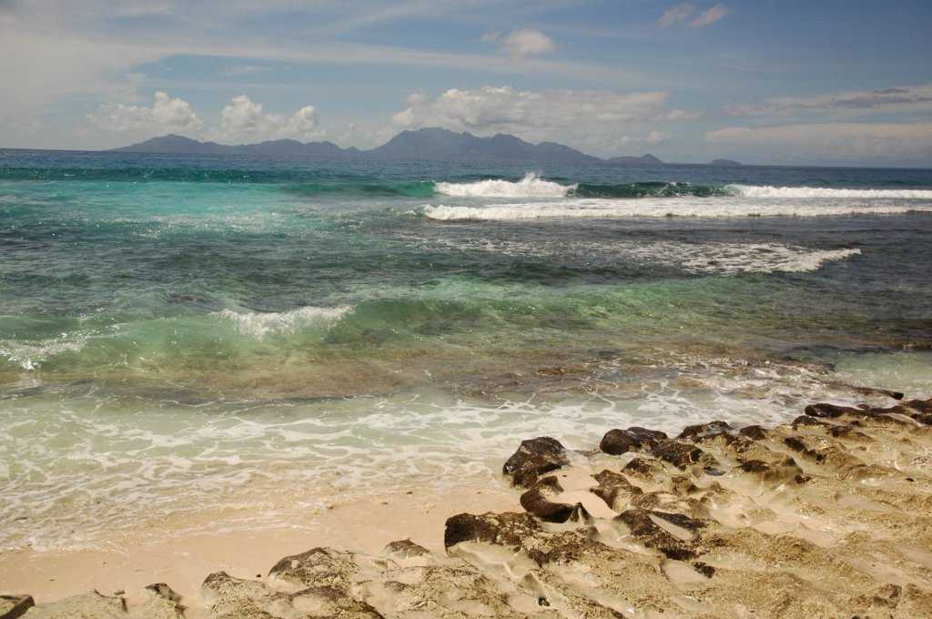 Волны на острове Силуэт, Сейшелы – фотографии Сейшельских островов