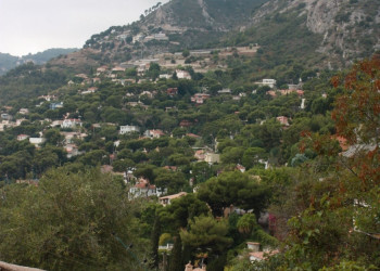 Дома в Эз, Франция. Фото 15 – фотографии Франции