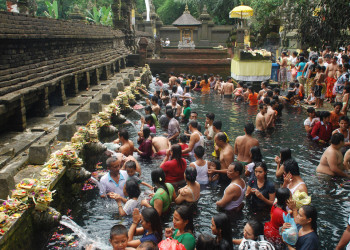 Святой источник Tirta Empul, Бали. Фото 6 – фотографии Индонезии