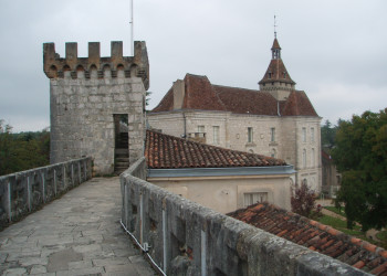 Замок в Рокамадуре, Франция. Фото 3 – фотографии Франции