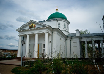 Храм в Желтоводский Макариев монастырь, Россия. Фото 3 – фотографии России