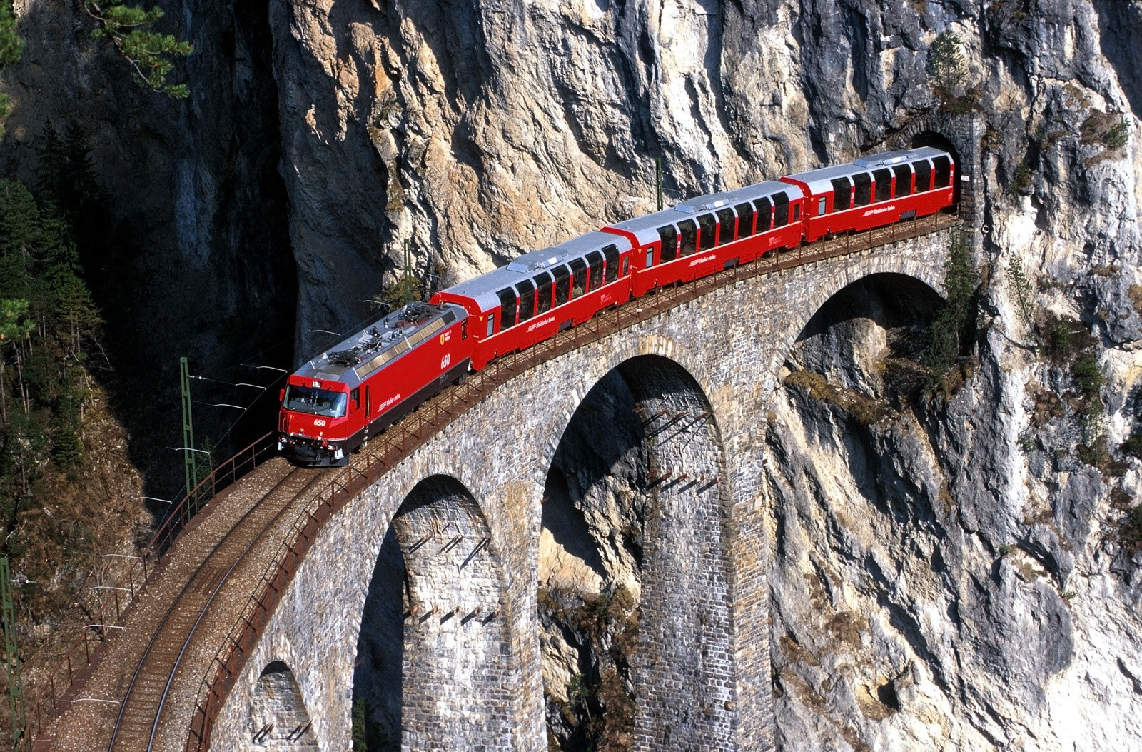 Ретийская железная дорога (Rhätische Bahn). Фото 32 – фотографии Швейцарии