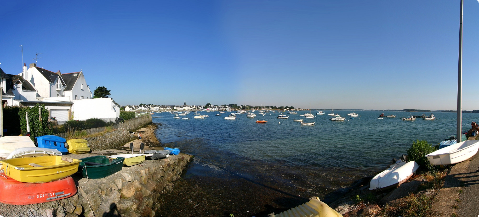 Море в Локмариакере, Франция – фотографии Франции