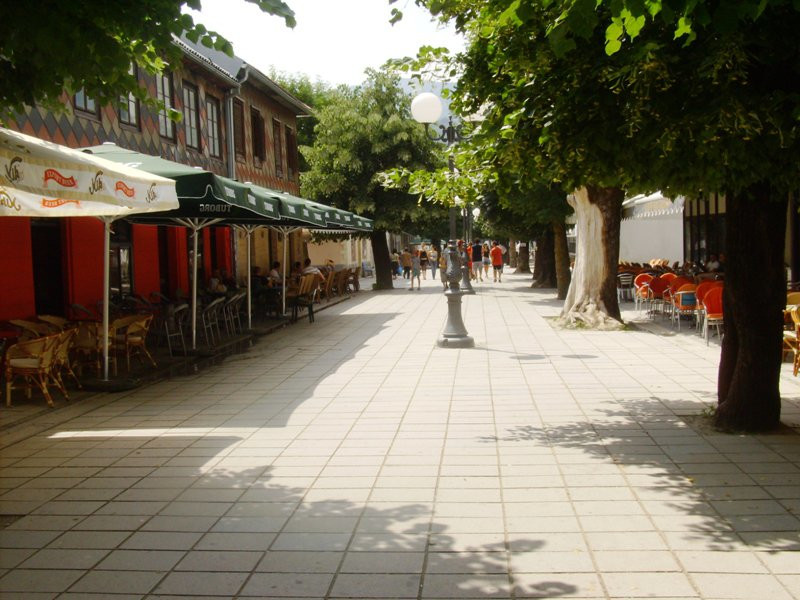 Кафе на улице в Колашин, Черногория. Фото 1 – фотографии Черногории