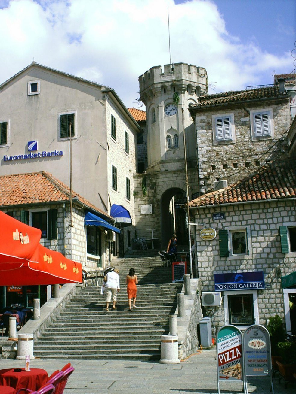 Дома в Херцег-Нови, Черногория. Фото 21 – фотографии Черногории