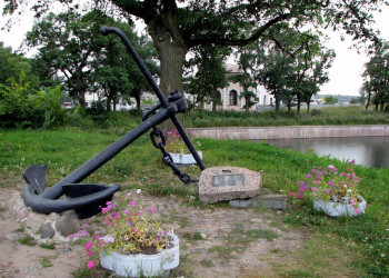 Памятник в Шлиссельбурге, Россия. Фото 1 – фотографии России