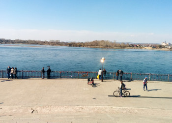 Набережная Иркутска у Вечного Огня. Фото 2 – фотографии России