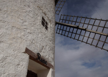 Ветряные мельницы в Консуэгре. Испания. Фото 3 – фотографии Испании