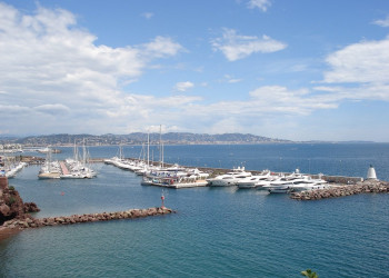 Порт в Жуан-ле-Пен, Франция. Фото 1 – фотографии Франции