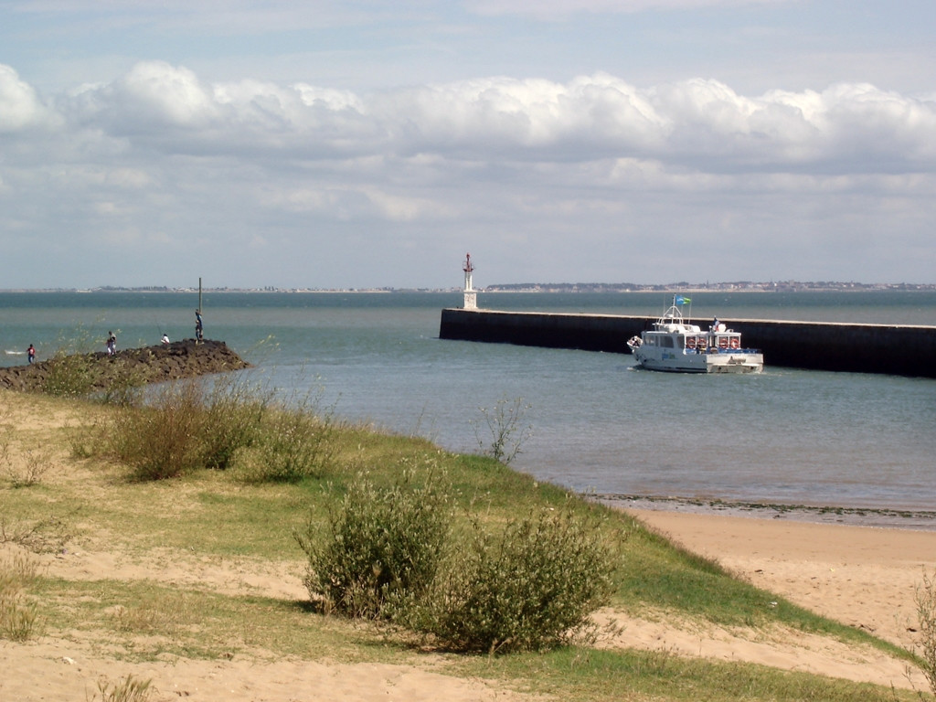 Берег на острове Олерон, Франция. Фото 7 – фотографии Франции