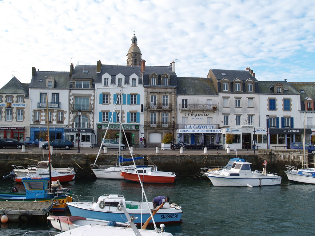 Яхты и катера в Ле-Круазик, Франция. Фото 3 – фотографии Франции