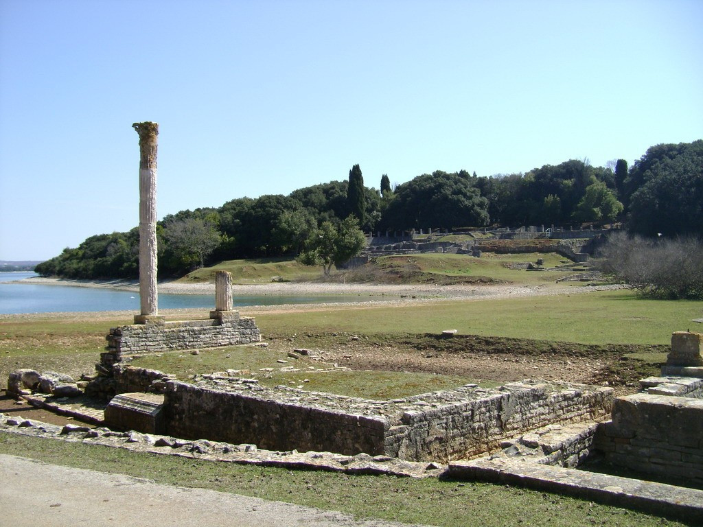 Развалины Национального парка, Хорватия. Фото 1 – фотографии Хорватии