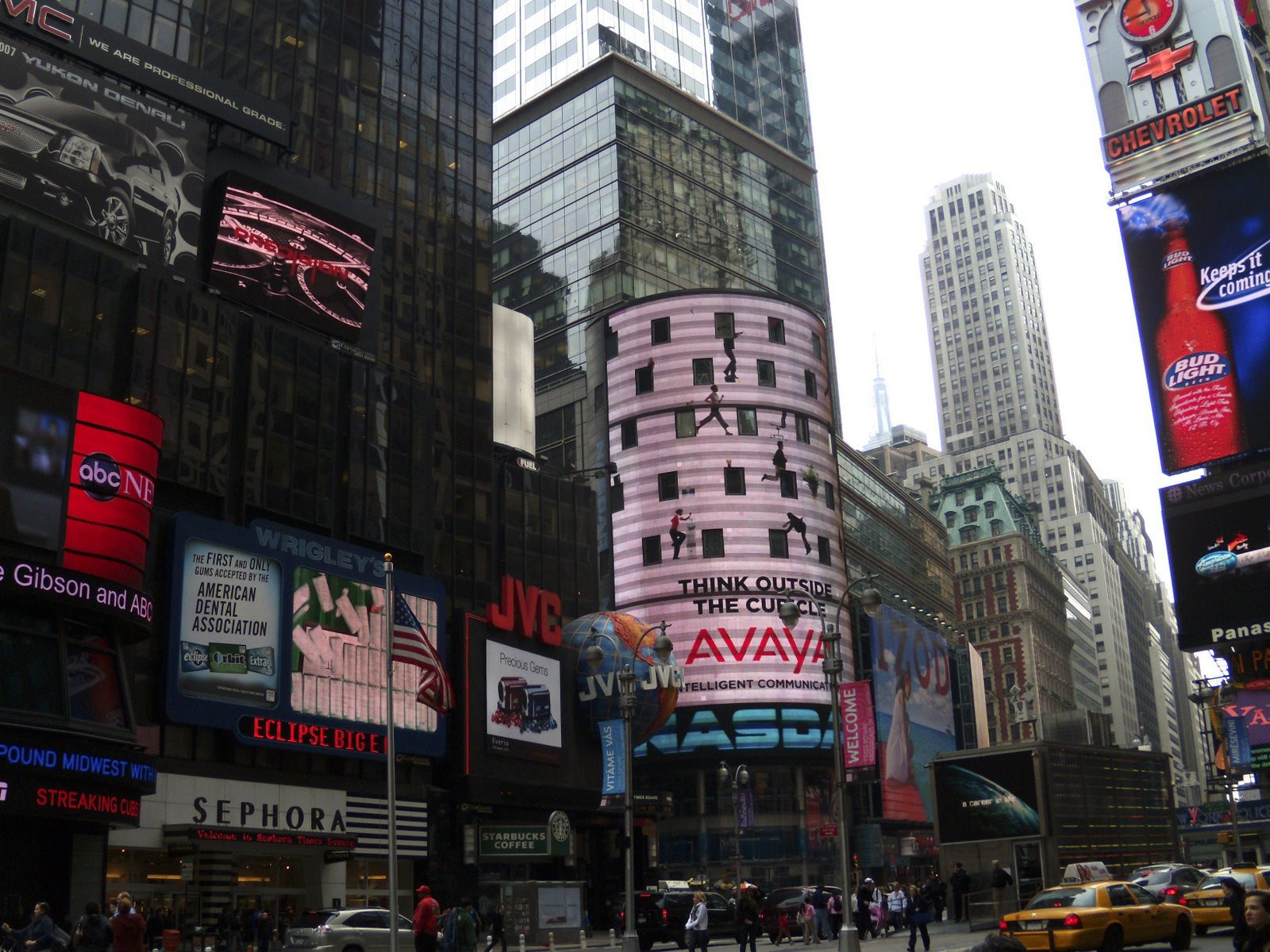 Торговые центры Нью Йорка, США – фотографии США