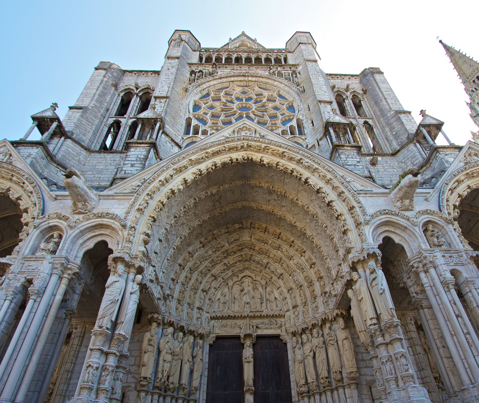 Шартрский собор, город Шартр, Франция – фотографии Франции