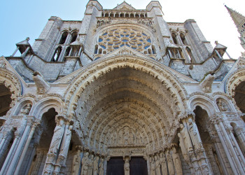 Шартрский собор, город Шартр, Франция – фотографии Франции