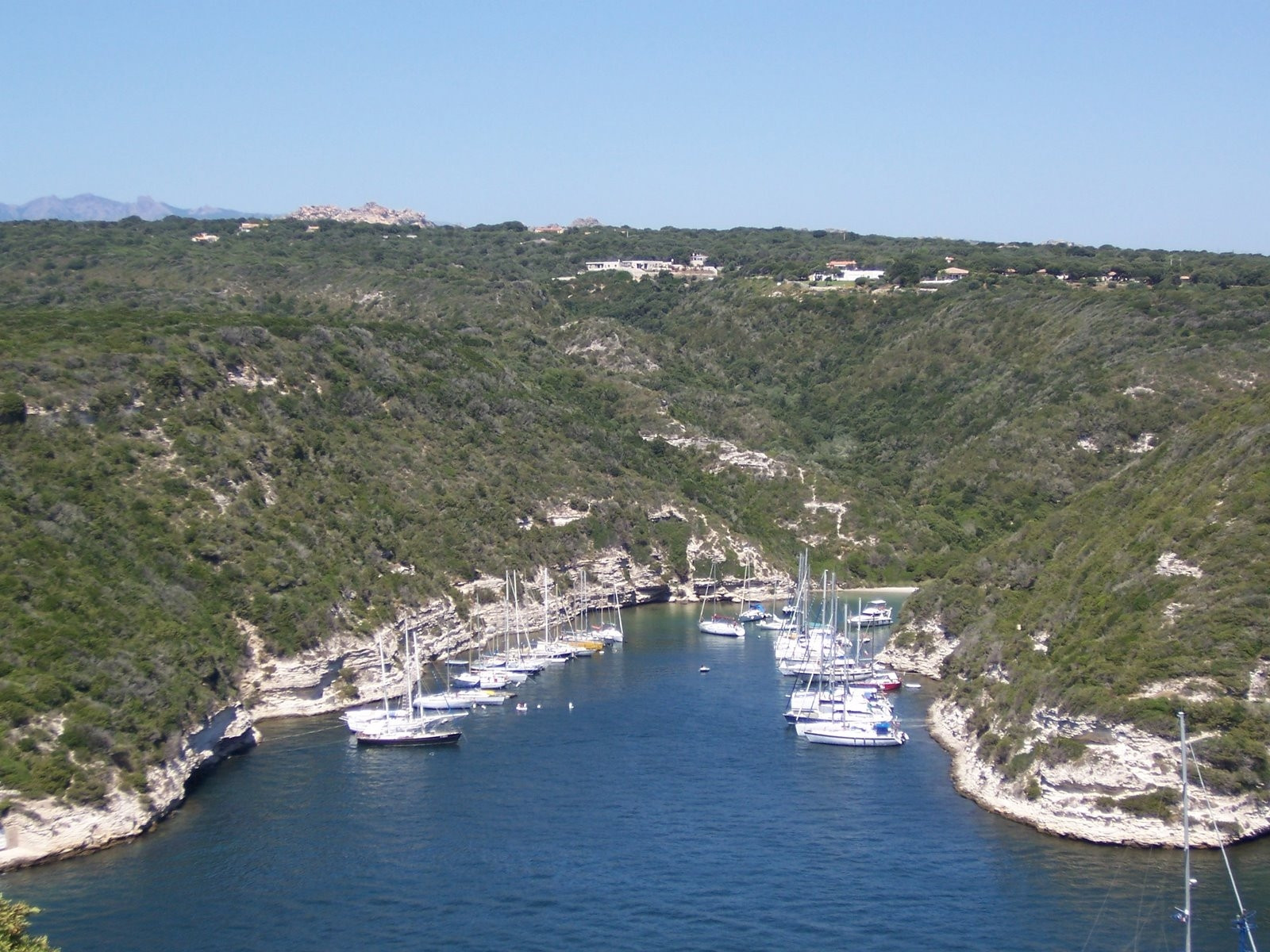 Бухта в Бонифачо, Франция. Фото 4 – фотографии Франции