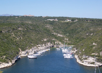 Бухта в Бонифачо, Франция. Фото 4 – фотографии Франции