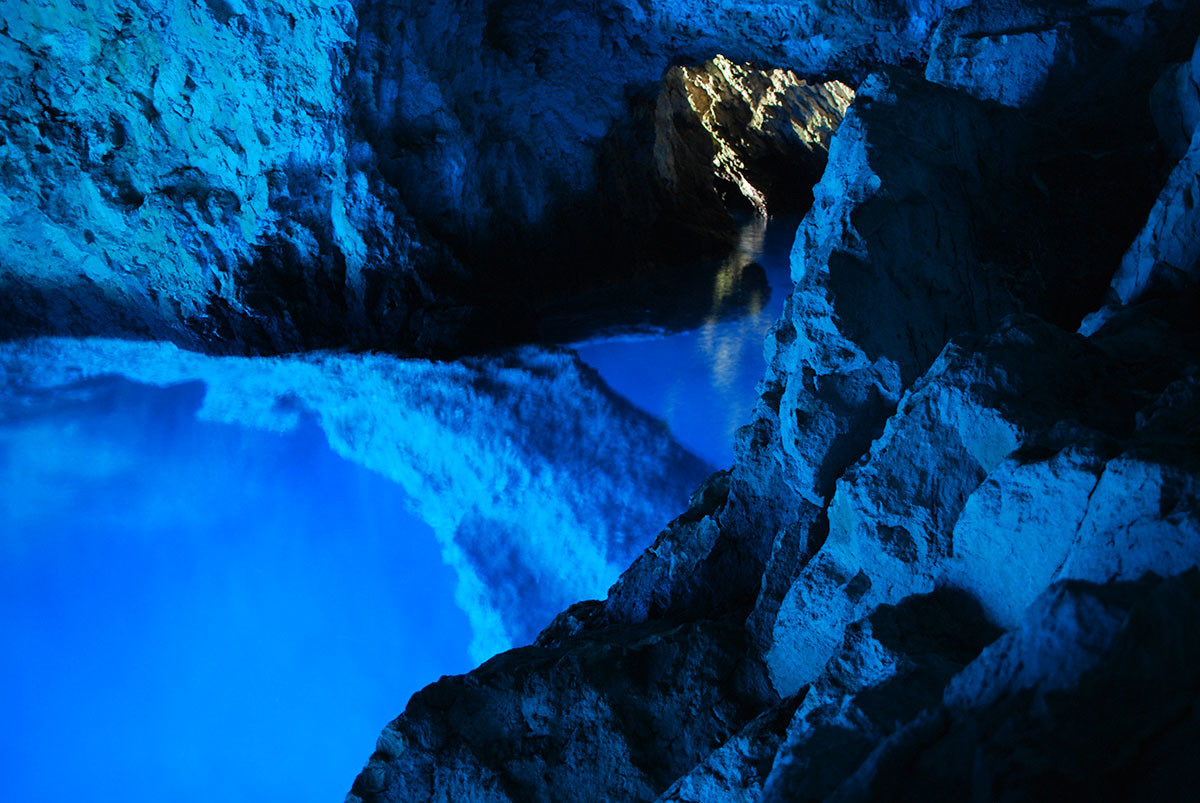 Голубая пещера (Blue Grotto) – фотографии Хорватии