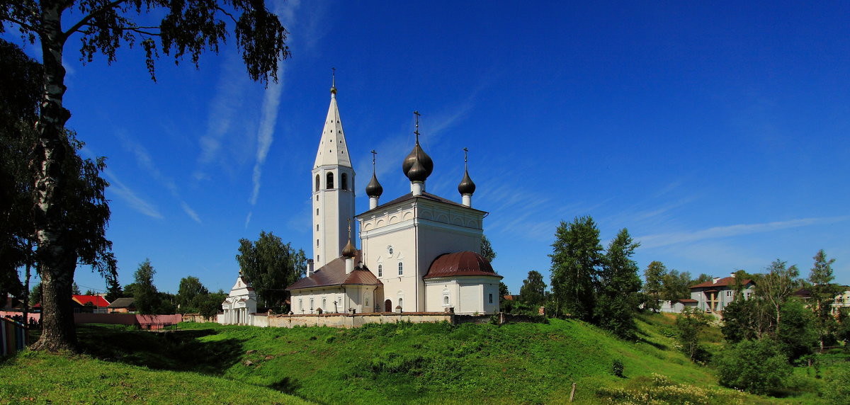 Церковь воскресения, село Вятское – фотографии России