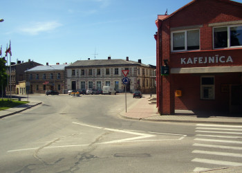 Лимбажи (Limbaži) – небольшой старинный город на севере Латвии – фотографии Латвии