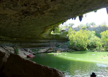Подземное озеро Гамильтон Пул (Hamilton Pool) – фотографии США