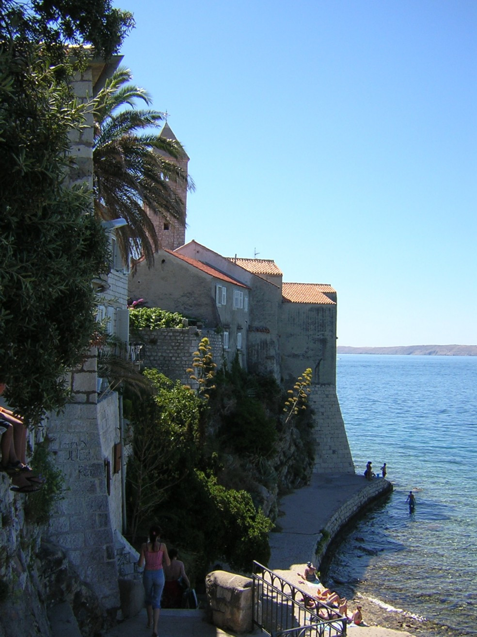 Набережная в Раб, Хорватия. Фото 21 – фотографии Хорватии
