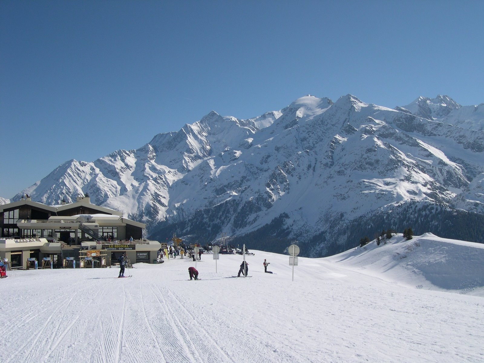 База отдыха в Ле-Контамине-Монжуа, Франция. Фото 1 – фотографии Франции